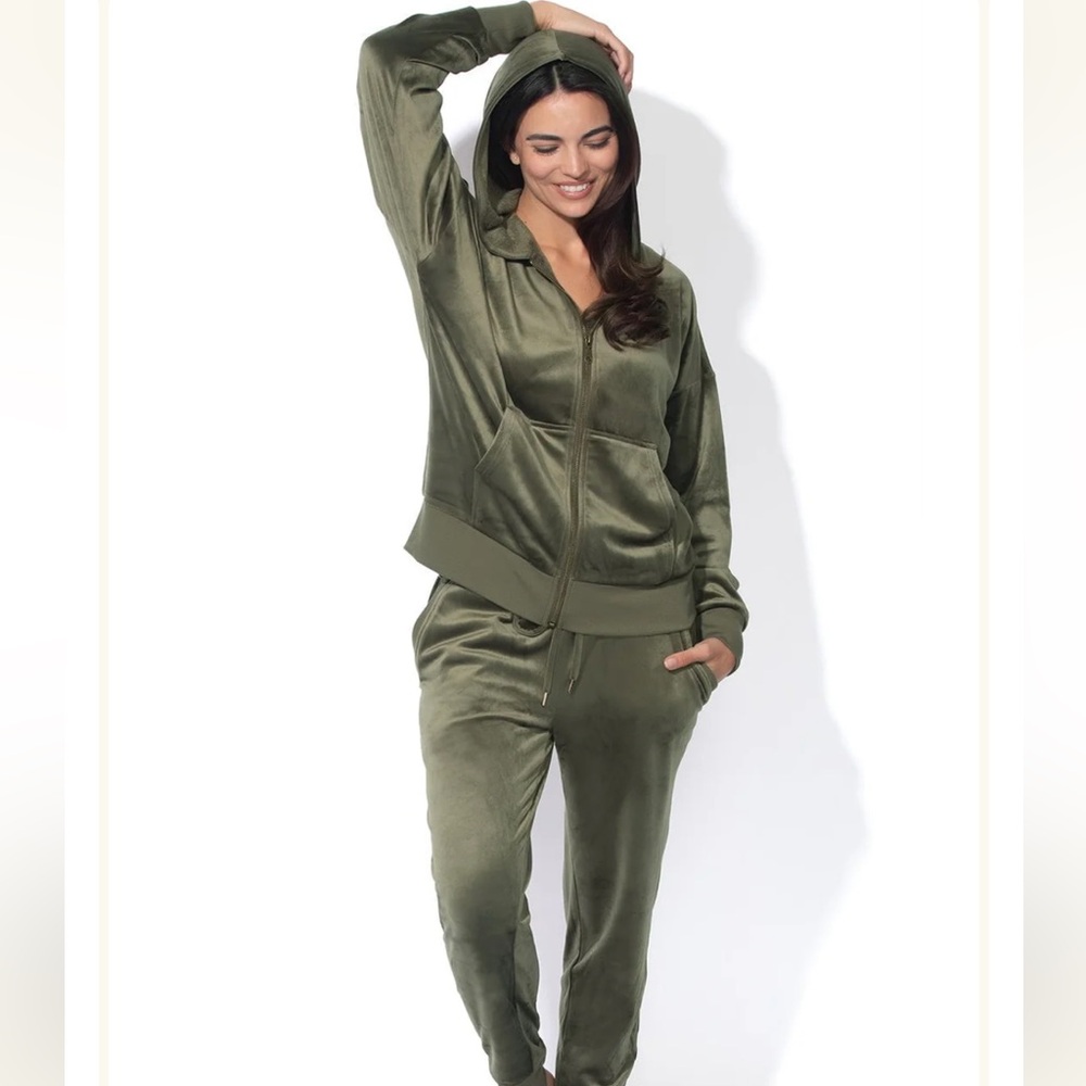 Felina Dark Green Velour Hoodie & Jogger Set